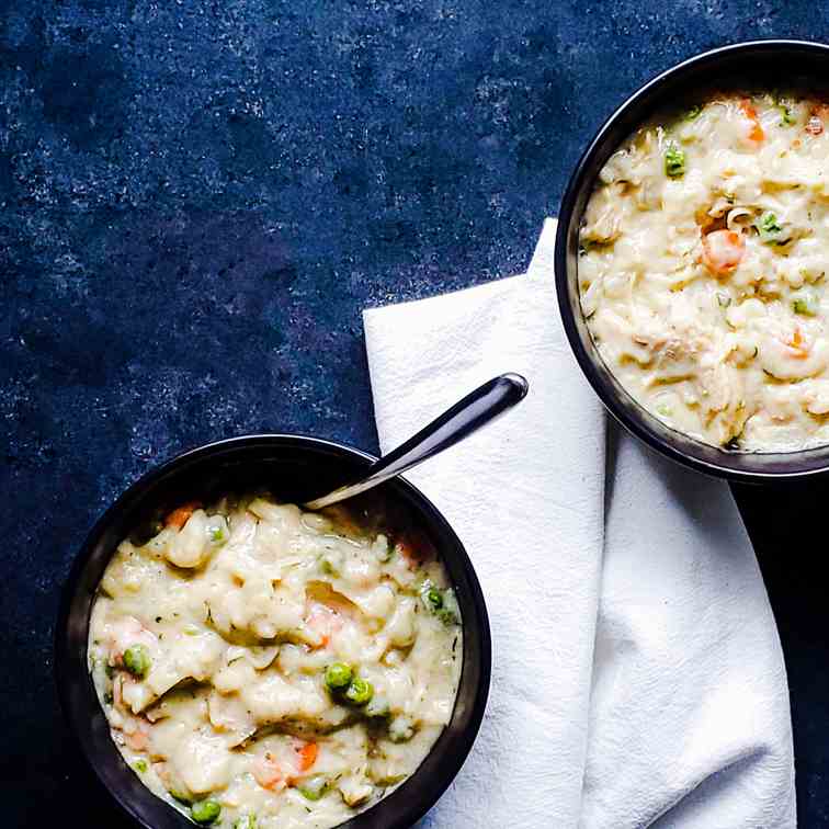 Crockpot Chicken and Dumplings