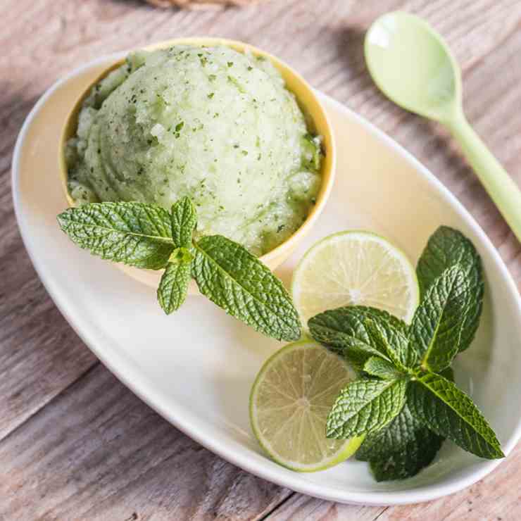 5-Minute Refreshing Mojito Sorbet