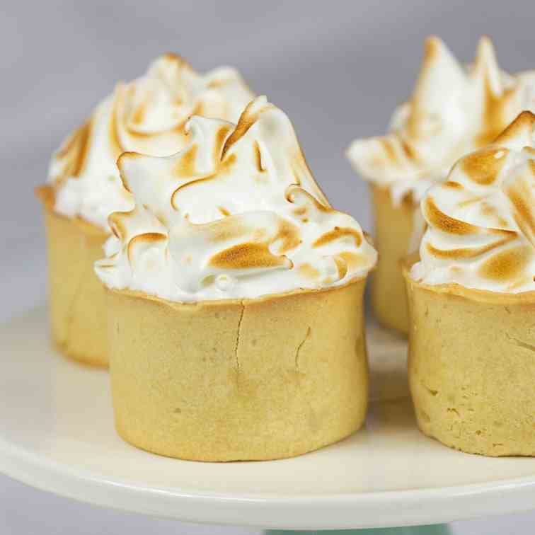 Individual Lemon Meringue Tarts