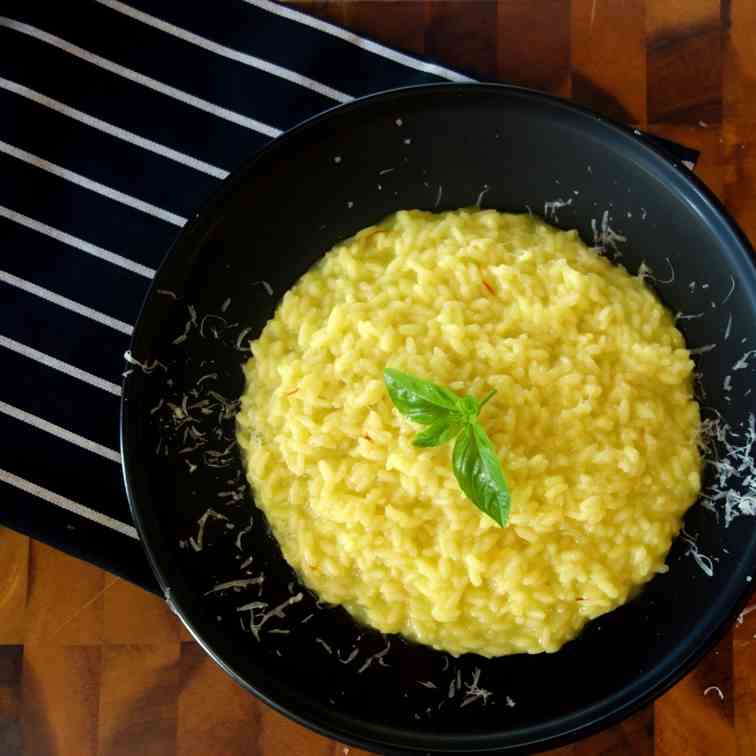 Risotto alla Milanese