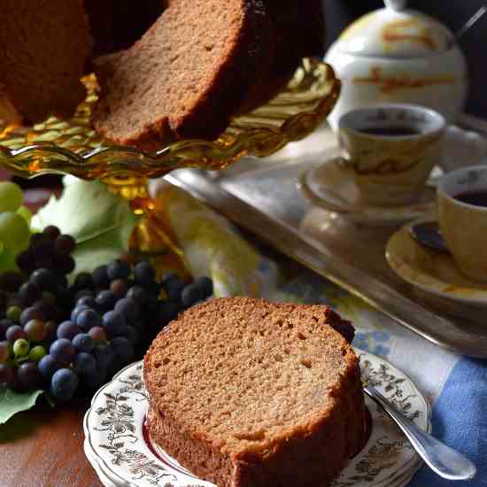 Super Moist Honey Spice Cake