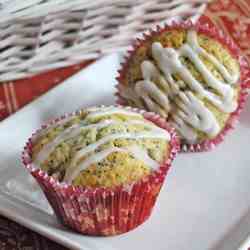 Poppy Seed, Peard and Lemon Muffins