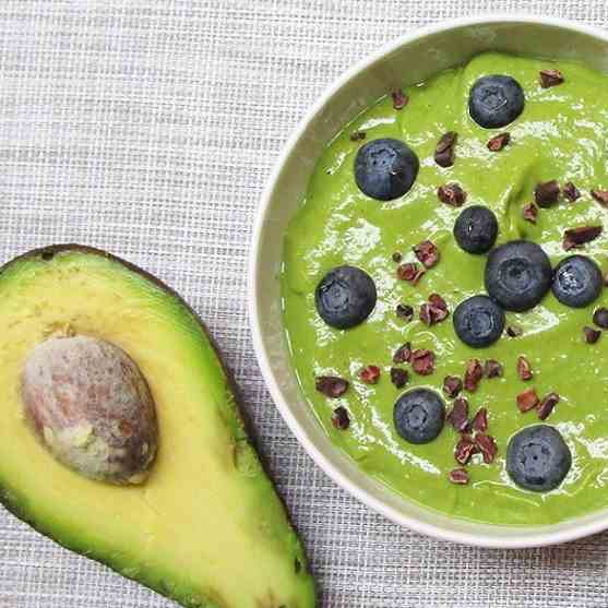 Vegan Avocado Banana Green Smoothie Bowl