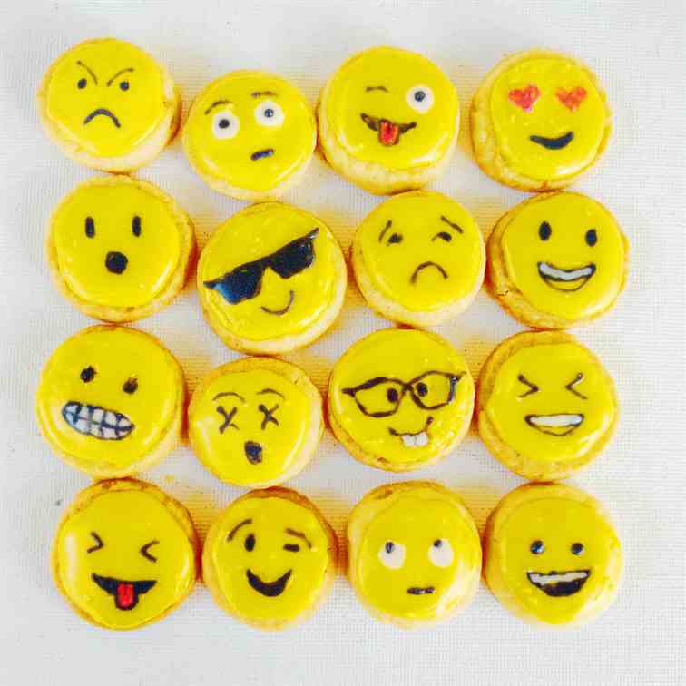 Emoji cookies