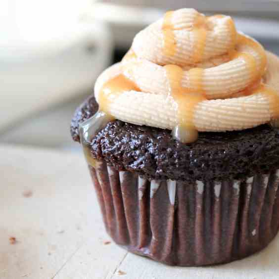 Candy Bar Cupcake