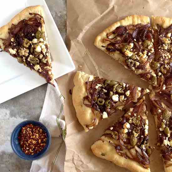 Caramelized Onion and Olive Pizza 