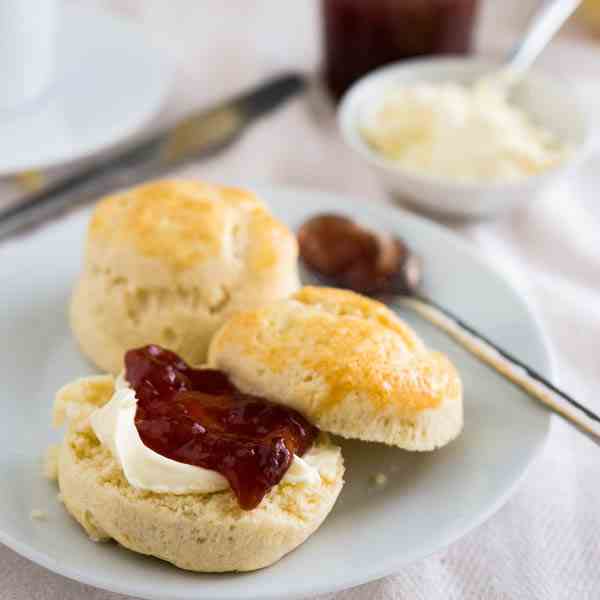 Easy British Afternoon-Tea Scones