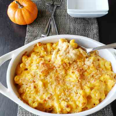 Smoky Pumpkin Mac and Cheese