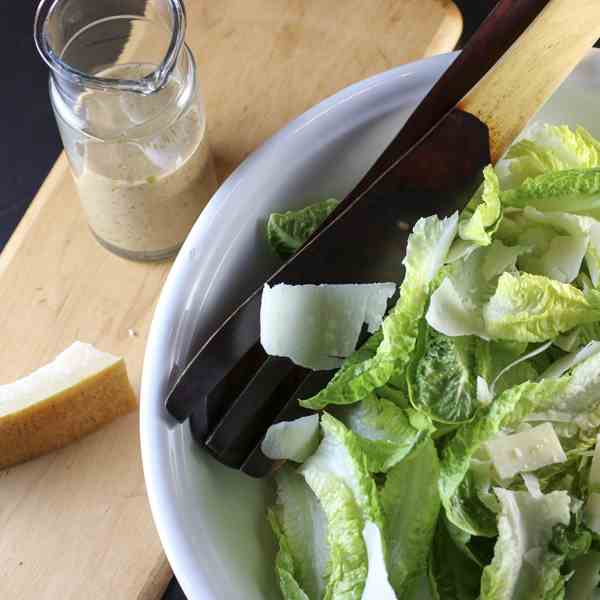 Simple Caesar salad