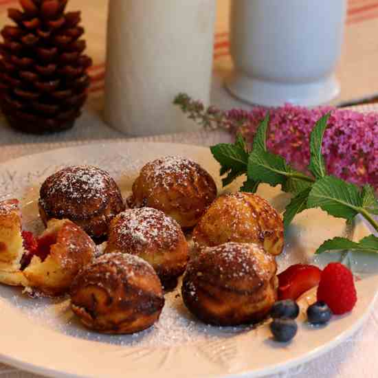 Aebleskiver pancakes with berries