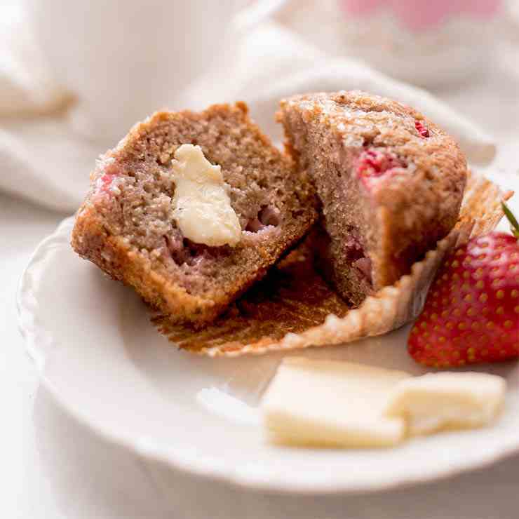 Bakery Style Strawberry Muffins