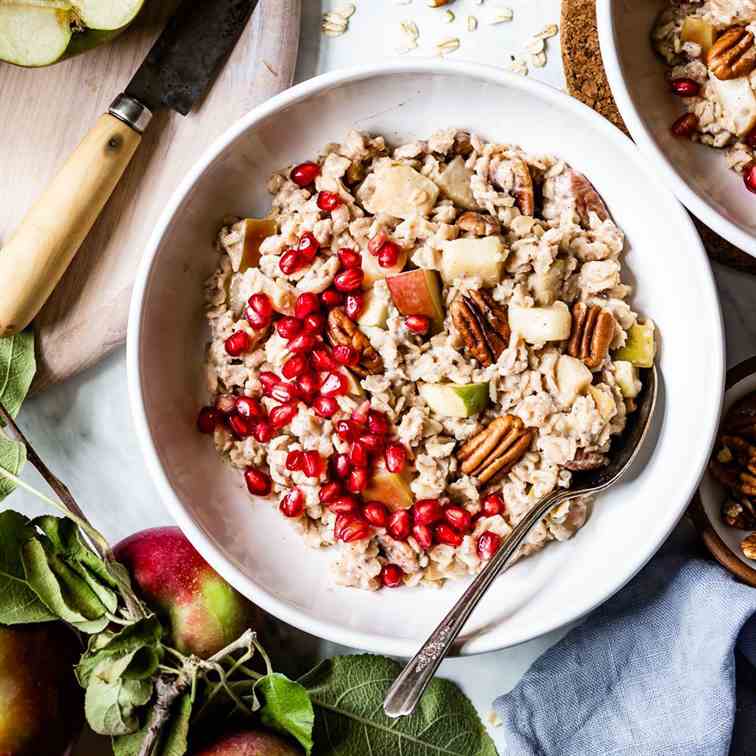 Apple Cinnamon Oatmeal