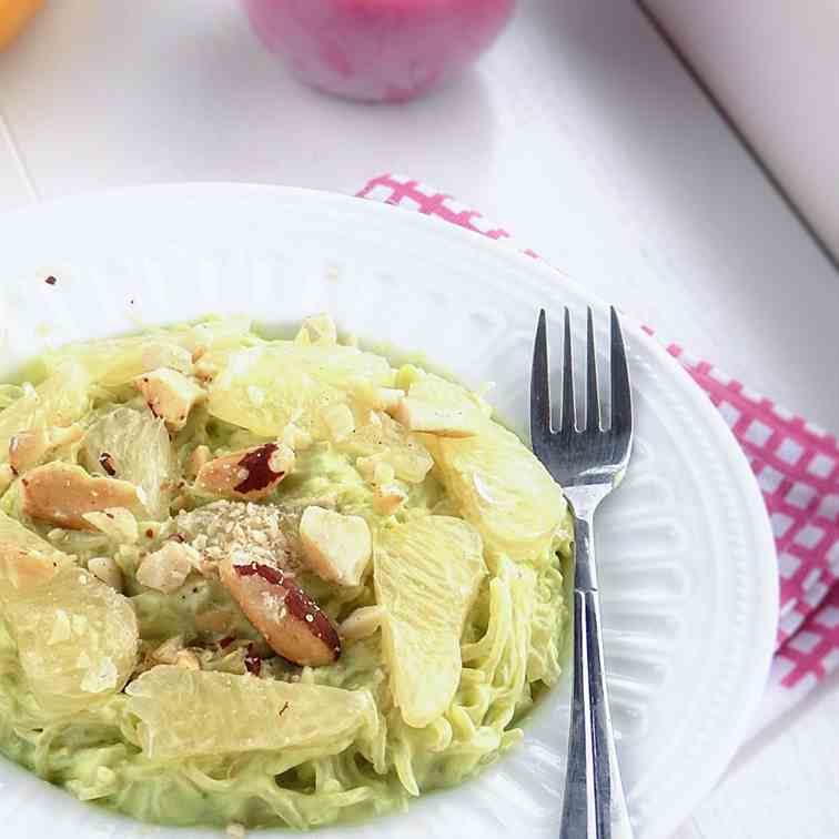 Kelp noodles with avocado sauce