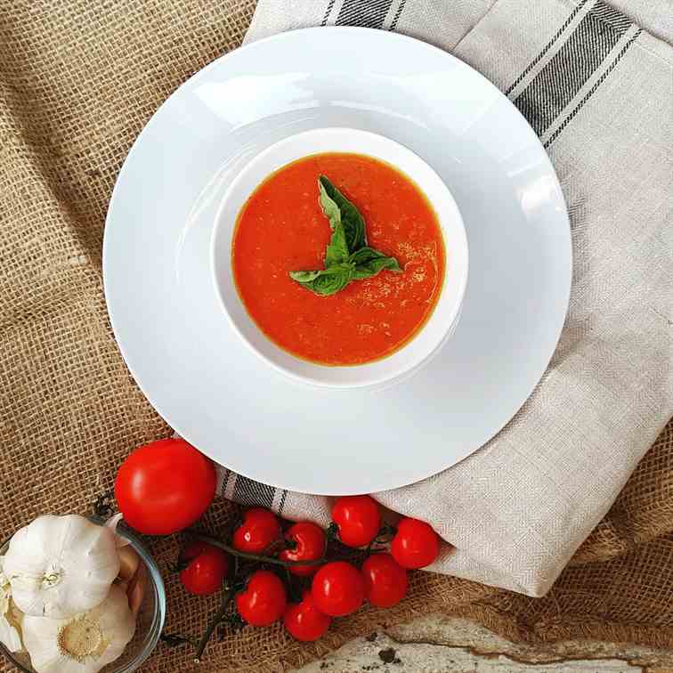 Roasted Tomato Vegetable Soup