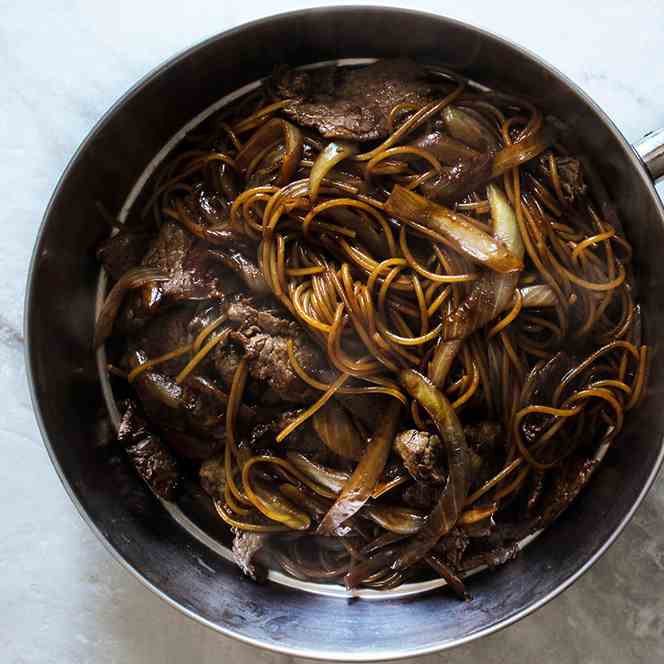 Soy Sauce Beef - Onion Fried Noodles