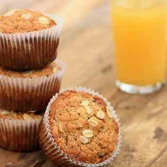 Oatmeal Walnuts Dates and Raisins Muffins