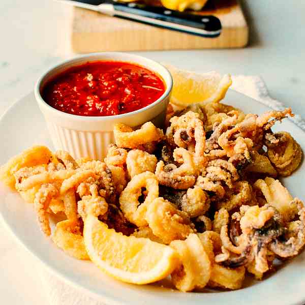 BEST FRIED CALAMARI