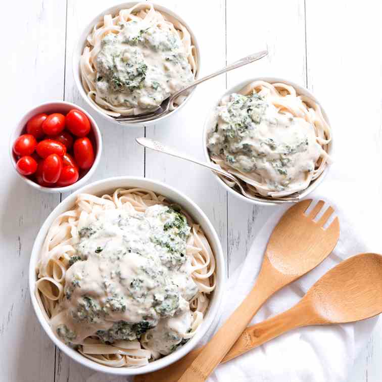 Creamy Cannellini Spinach Pasta