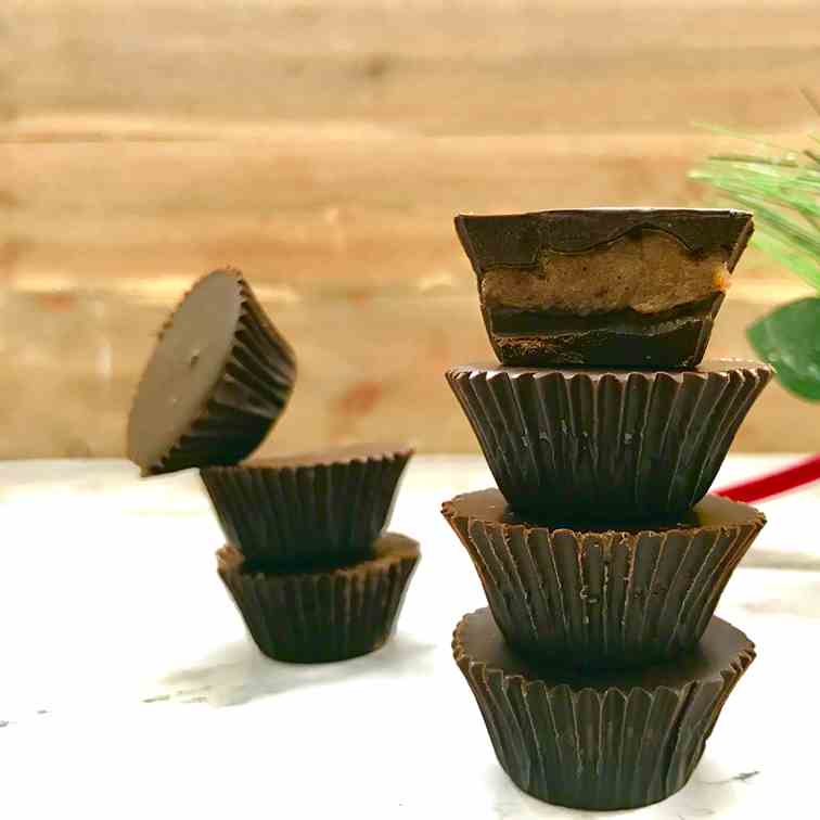 No Bake Chocolate Caramel Cups