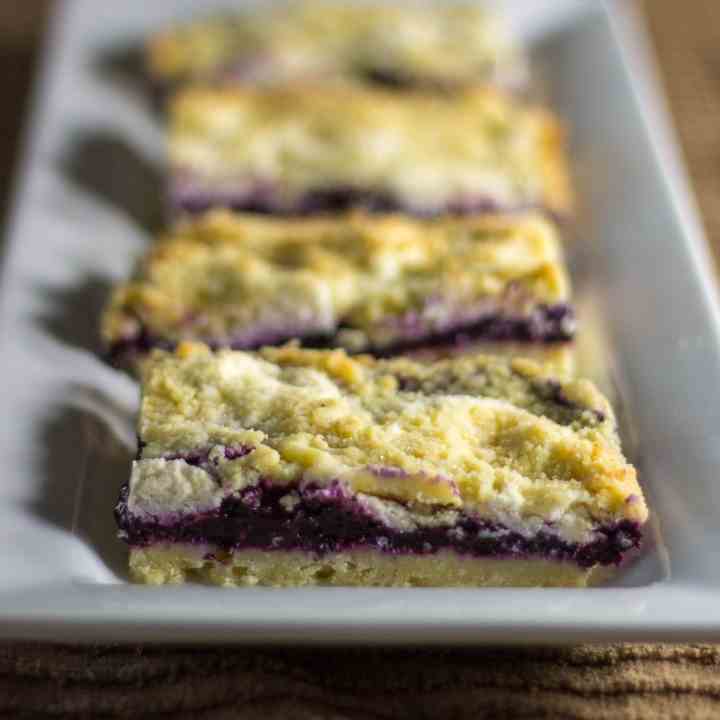 Blueberry Jam Cheesecake Bars