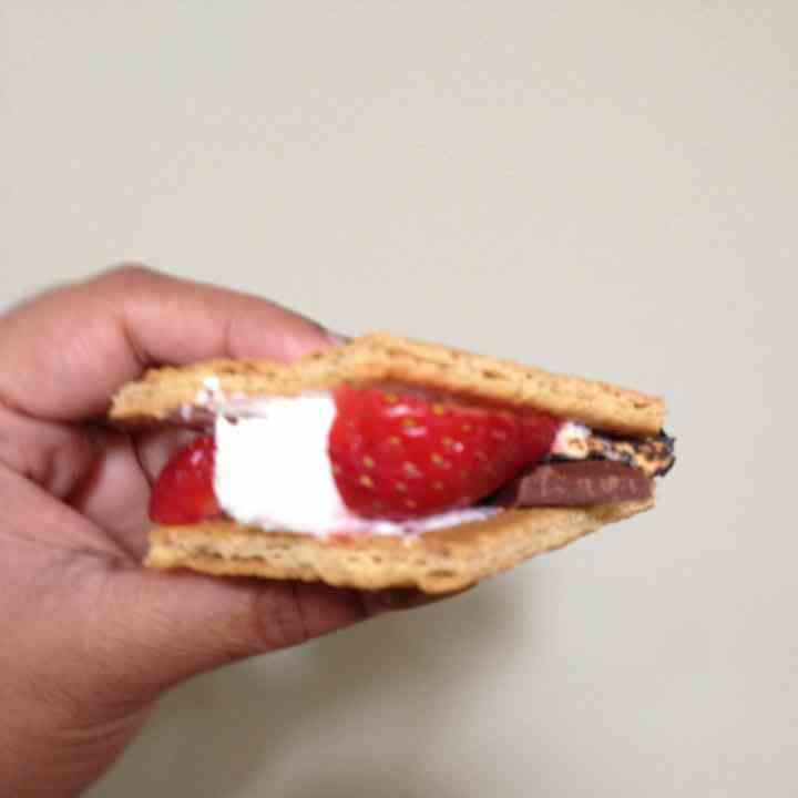 S'mores with Strawberries