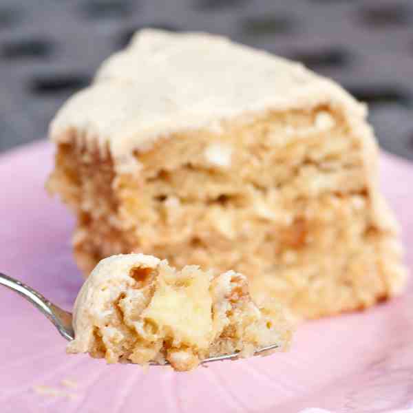 Caramel Apple Cake