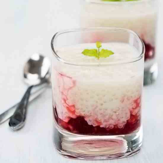 Tapioca coconut pudding