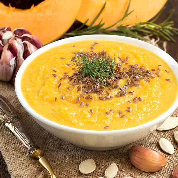 Spicy pumpkin soup-puree