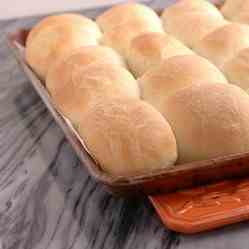 Buttery Soft Dinner Rolls