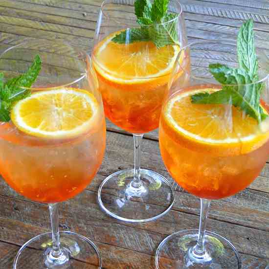 Aperol Spritz      