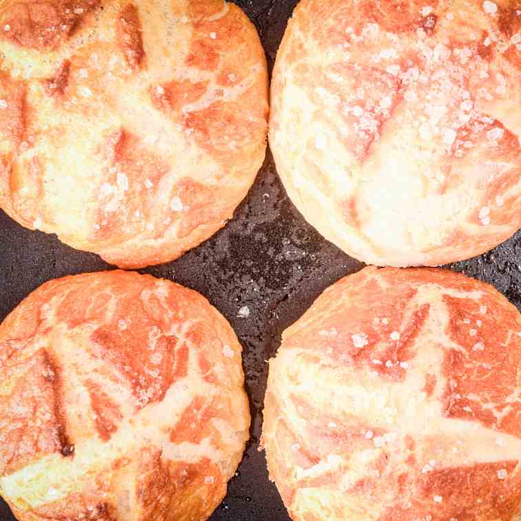 How to Make Pretzel Bread