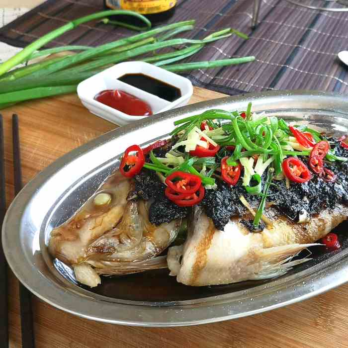 Steamed fish with black bean sauce