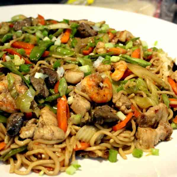 Pancit Canton by Lucille