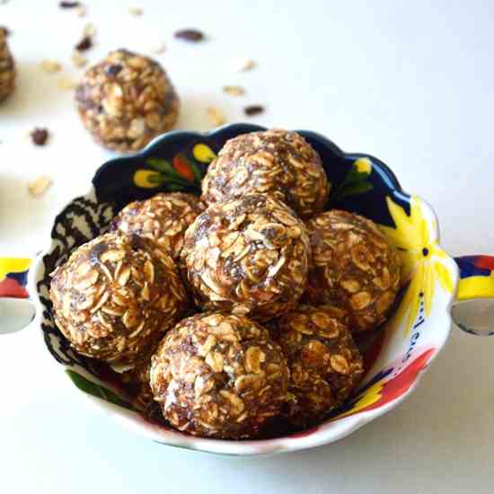 Oatmeal Almond Butter Bites