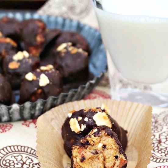 Peanut Butter Pretzel Bites