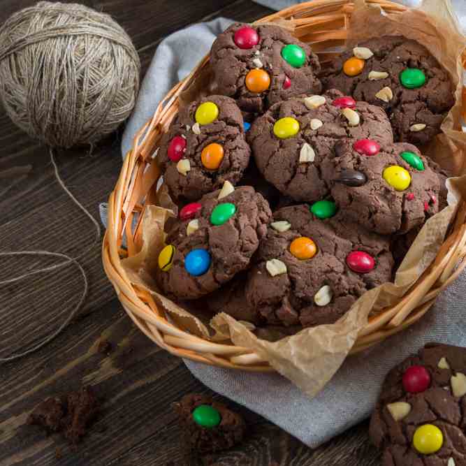 Airfryer 10 Minute Smartie Cookies