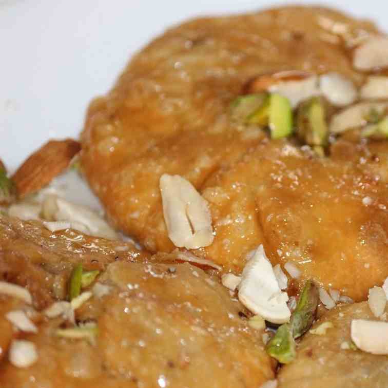 Mawa Kachori Recipe