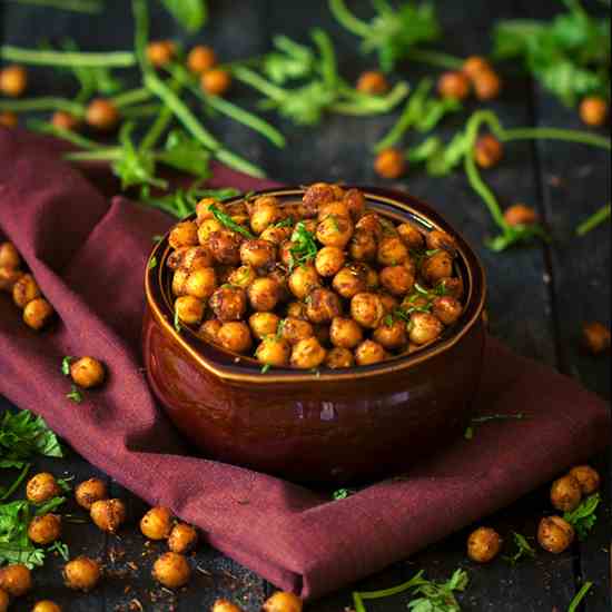 BBQ Flavoured Roasted Chickpeas