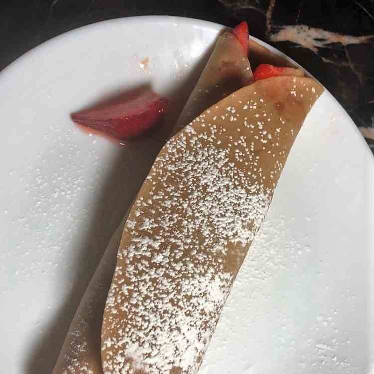 Chocolate-Almond Crepes