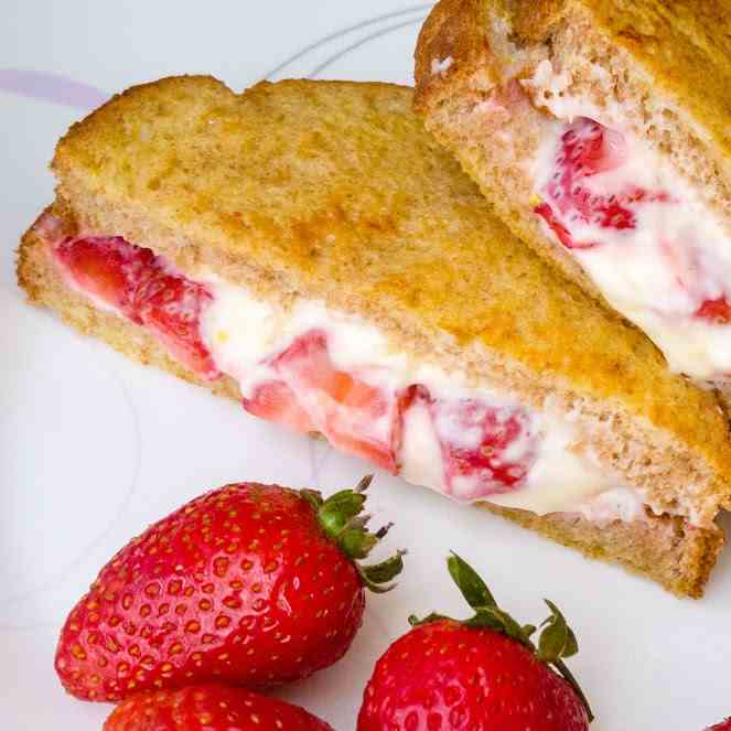 Strawberry Cream Cheese French Toast