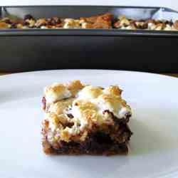 S'mores-ish Cookie Bars