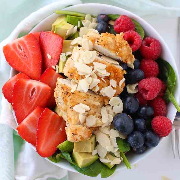 Mixed Berry, Chicken and Spinach Salad