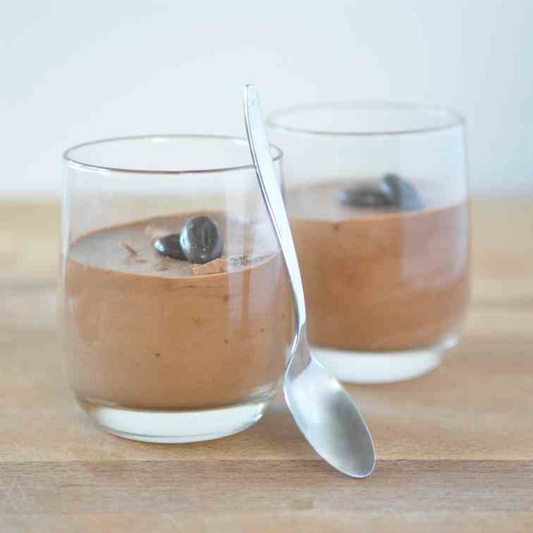Easy to make chocolate mousse