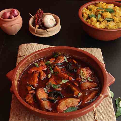 Boiled Tapioca and Spicy Red Fish Curry