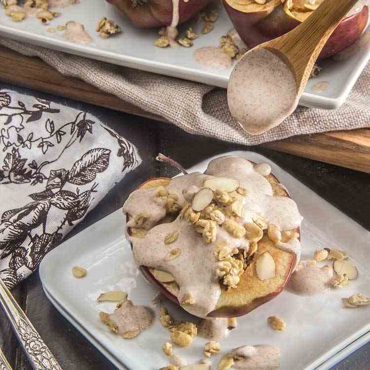 Vanilla Maple Baked Stuffed Apples