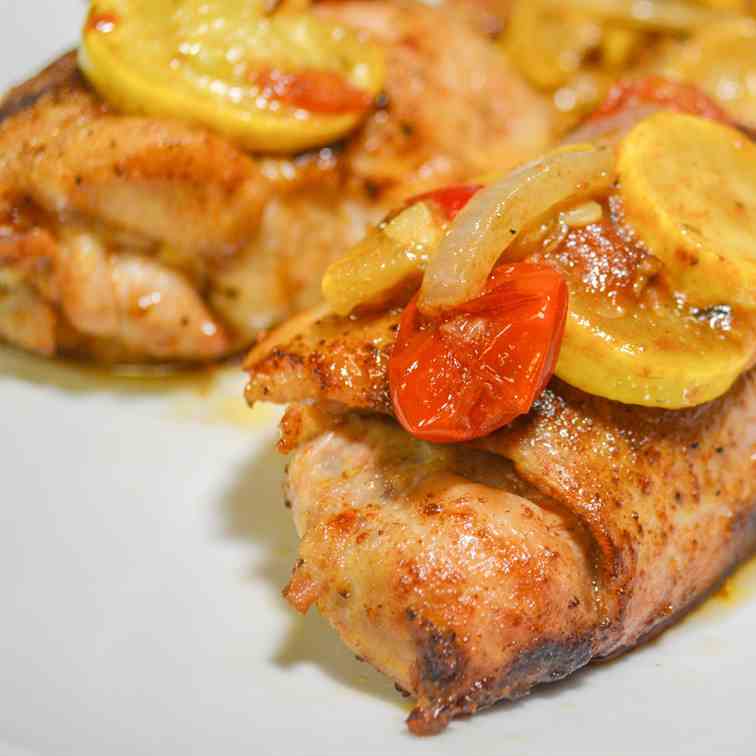 Chicken w Roasted Tomatoes & Summer Squash