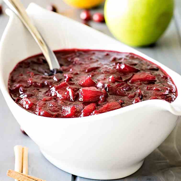 Cranberry Sauce with Apple - Orange