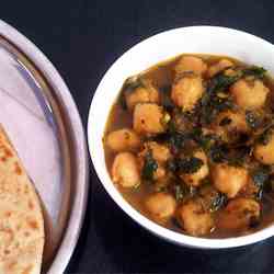 Chickpeas with fenugreek leaves