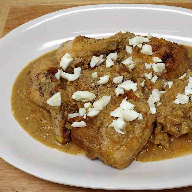 Spanish Chicken in Pepitoria