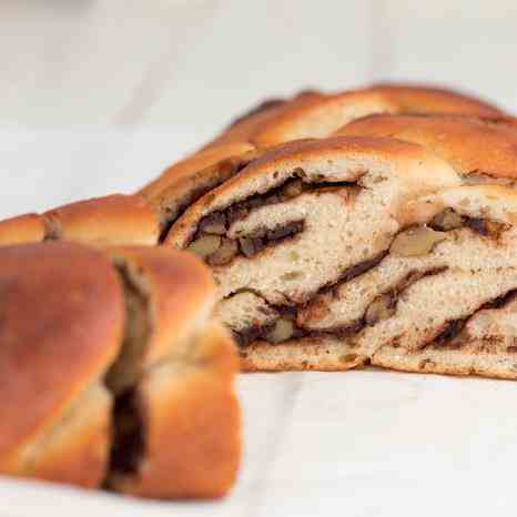 Chocolate and walnut vegan challah